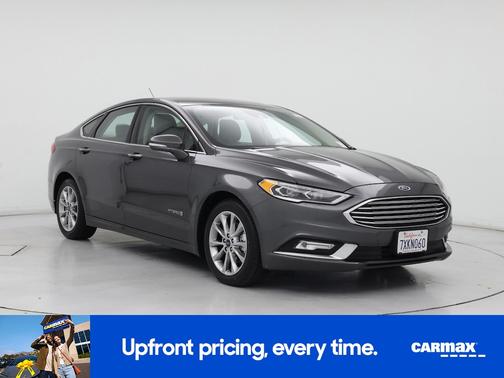 2017 Ford Fusion Hybrid SE