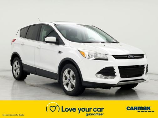 Photo 1 of 26 of 2016 Ford Escape SE