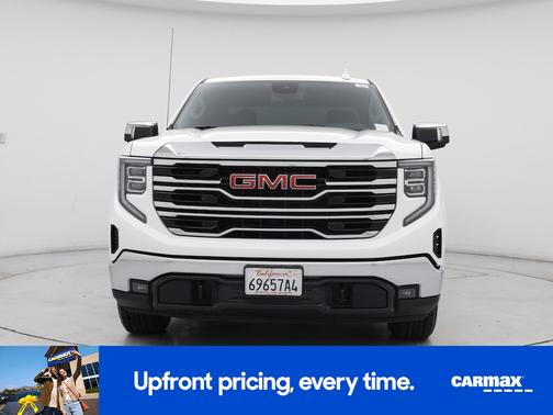 White 2025 GMC Sierra 1500 SLT