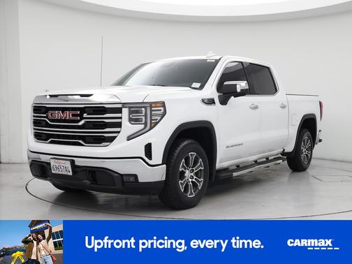 White 2025 GMC Sierra 1500 SLT