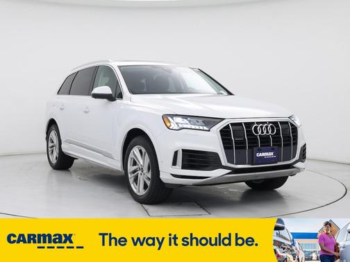 2024 Audi Q7 Premium Plus
