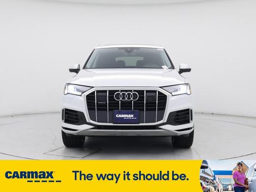 2024 Audi Q7 Premium Plus