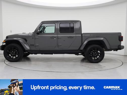 Gray 2022 Jeep Gladiator High Altitude