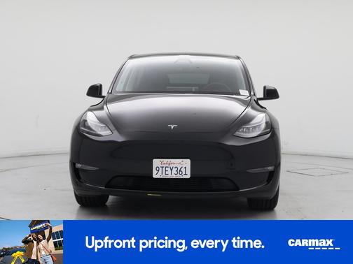 Black 2025 Tesla Model Y Long Range