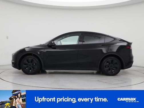 Black 2025 Tesla Model Y Long Range