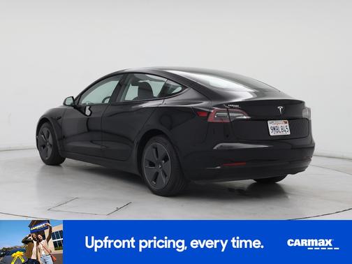 Black 2023 Tesla Model 3