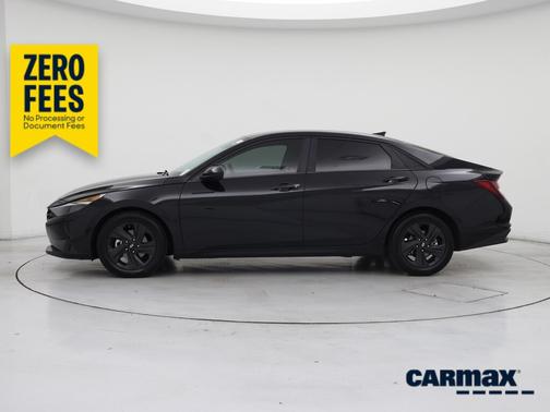 Black 2021 Hyundai ELANTRA SEL
