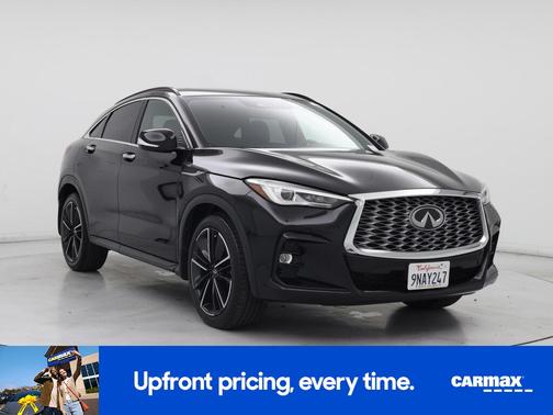 Black 2022 INFINITI QX55 Luxe
