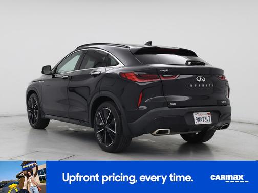 Black 2022 INFINITI QX55 Luxe
