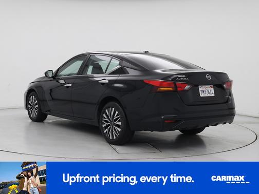 2023 Nissan Altima SV