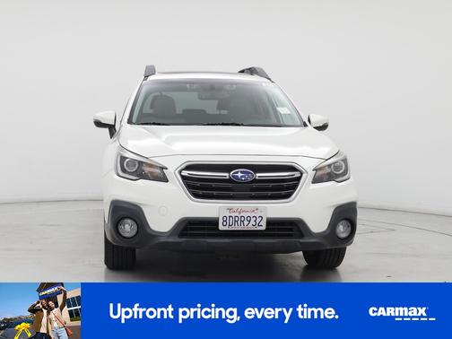 White 2018 Subaru Outback 2.5I Limited