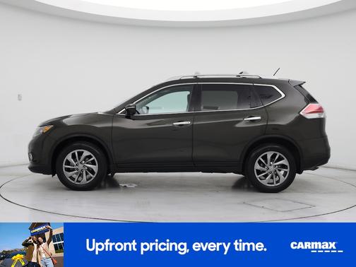 Green 2015 Nissan Rogue SL
