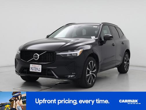 2024 Volvo XC60 B5 Plus Dark Theme