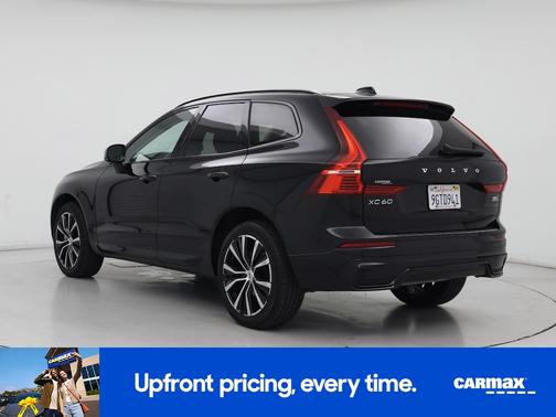 2024 Volvo XC60 B5 Plus Dark Theme