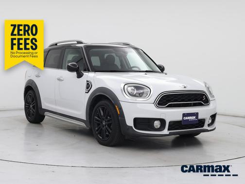 White 2018 MINI Countryman S
