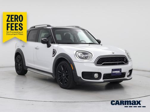 White 2018 MINI Countryman S