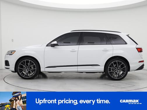 White 2022 Audi Q7 Prestige