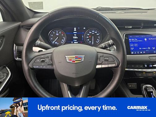2022 Cadillac XT4 Premium Luxury