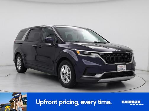 2023 Kia Carnival LX