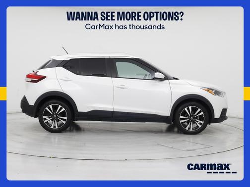 White 2020 Nissan Kicks SV