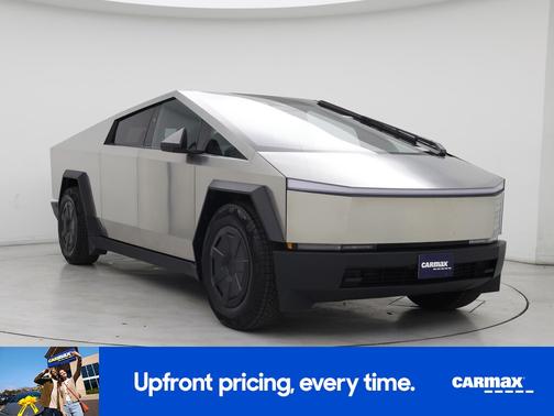 2025 Tesla Cybertruck 