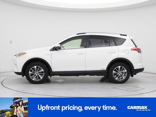 White 2018 Toyota RAV4 Hybrid XLE