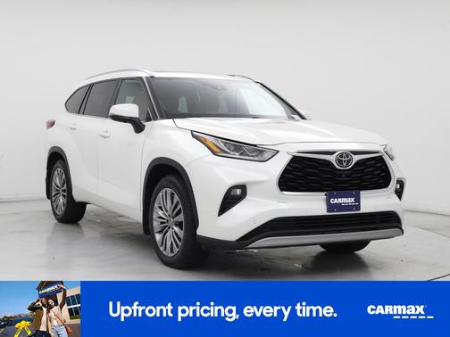 Pearl 2021 Toyota Highlander Platinum