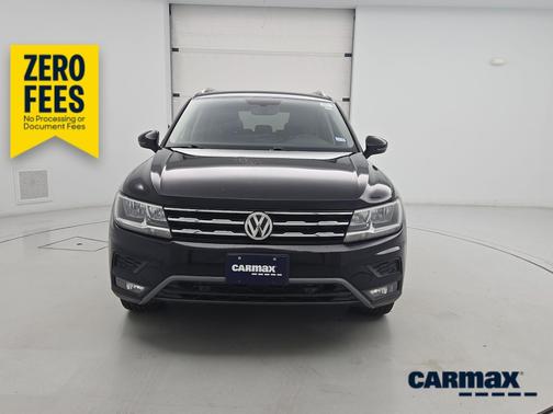 Black 2019 Volkswagen Tiguan SEL