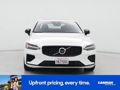 2022 Volvo S60 Recharge Plug-In Hybrid T8 R-Design