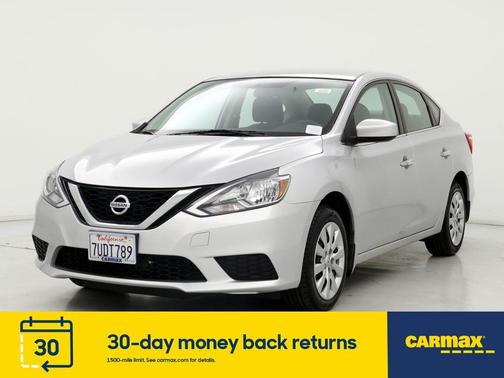 Photo 4 of 25 of 2016 Nissan Sentra SV