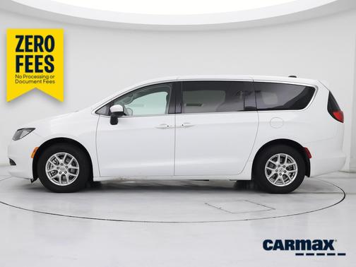 White 2023 Chrysler Voyager LX