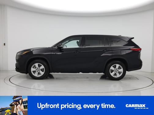 Black 2021 Toyota Highlander Hybrid LE