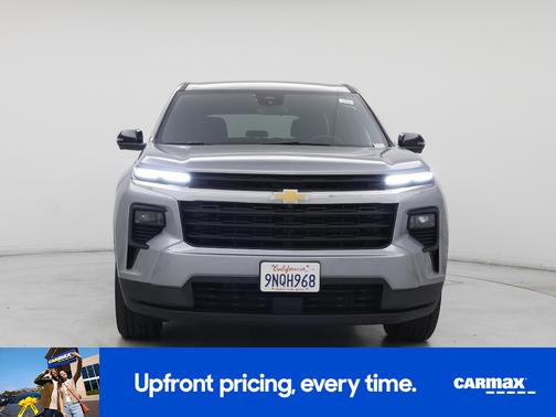 Gray 2024 Chevrolet Traverse LS
