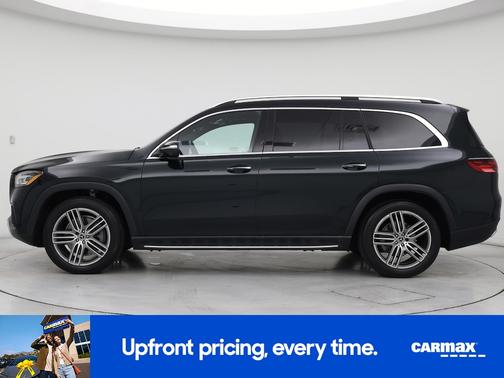 Green 2024 Mercedes-Benz GLS 450