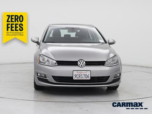 Silver 2017 Volkswagen Golf SE