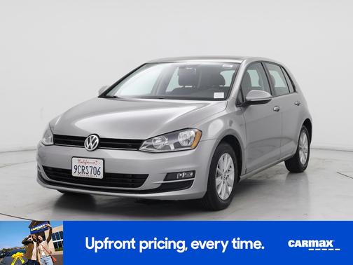 Silver 2017 Volkswagen Golf SE