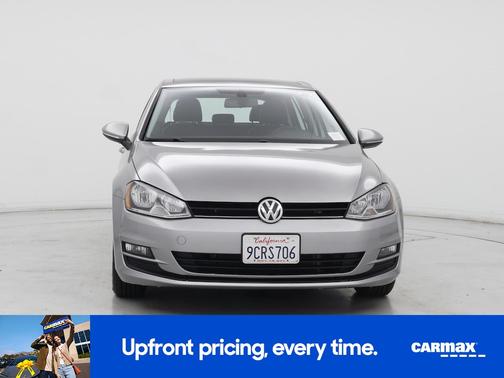 Silver 2017 Volkswagen Golf SE