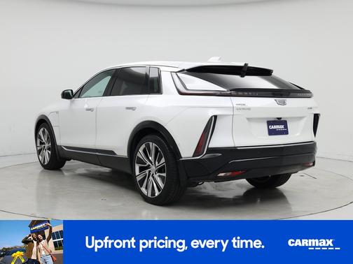 2024 Cadillac LYRIQ Luxury 3