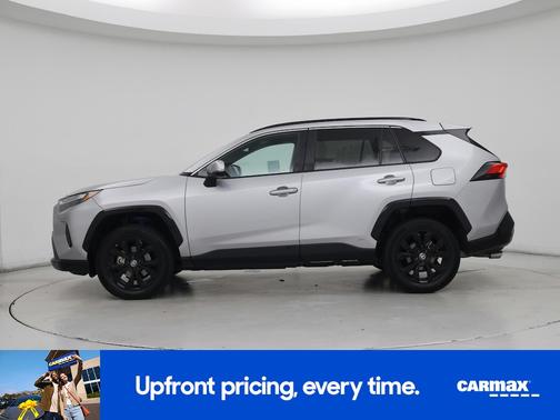 2022 Toyota RAV4 Hybrid SE