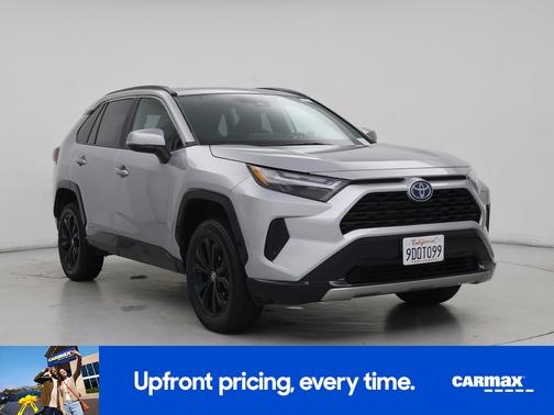 2022 Toyota RAV4 Hybrid SE