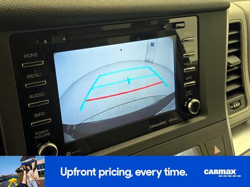 Blue 2018 Toyota Sienna LE