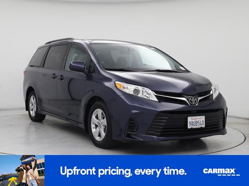 Blue 2018 Toyota Sienna LE