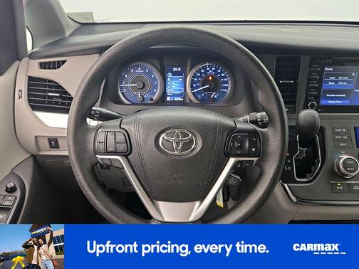 Blue 2018 Toyota Sienna LE