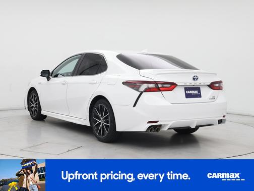White 2021 Toyota Camry Hybrid SE