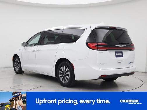 2022 Chrysler Pacifica Hybrid Touring L