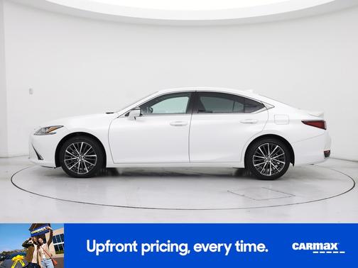 White 2023 Lexus ES 300h