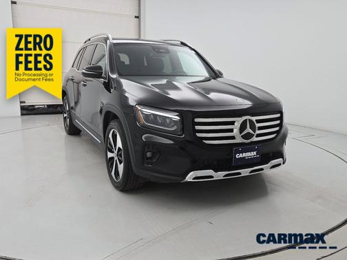 Black 2025 Mercedes-Benz GLB 250
