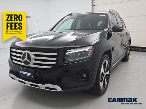Black 2025 Mercedes-Benz GLB 250
