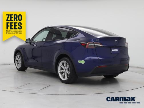 Blue 2023 Tesla Model Y Long Range