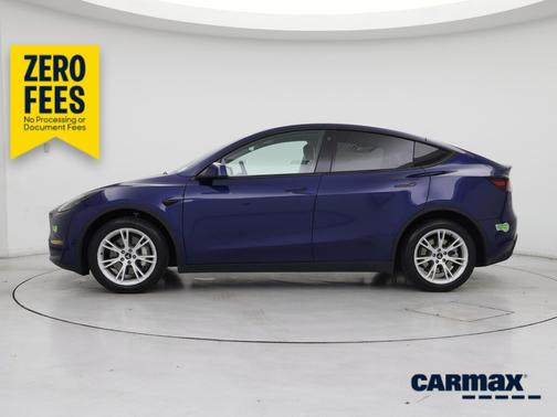 Blue 2023 Tesla Model Y Long Range